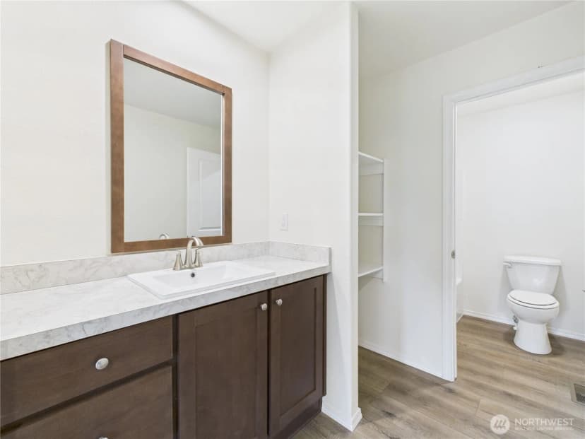 Property photo for 403 2nd Street Sw, Rock Island photo 7