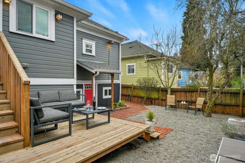 Property photo for 2608 S Grand Street, Seattle photo 4