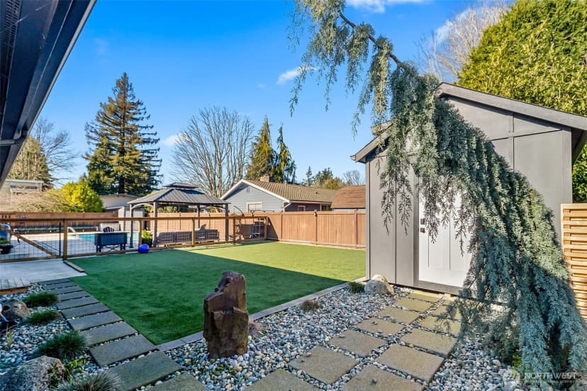 Property photo for 9619 224th Street Sw, Edmonds photo 31
