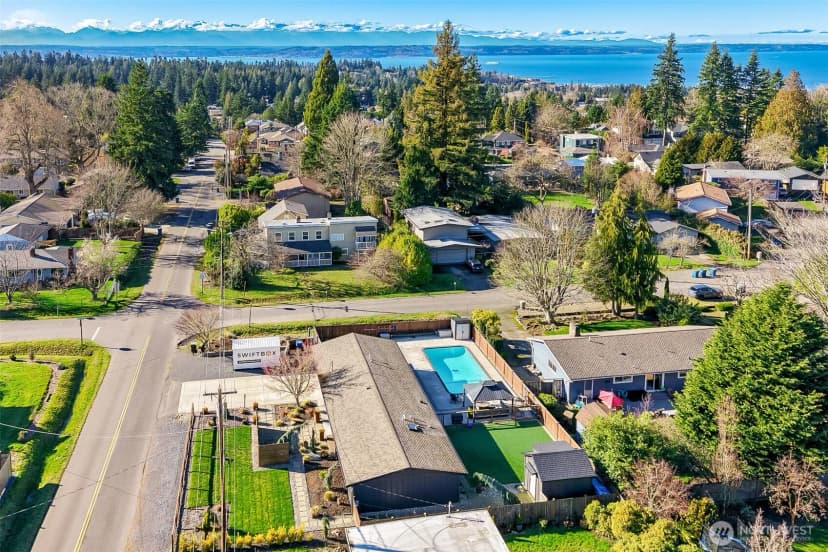 Property photo for 9619 224th Street Sw, Edmonds photo 36