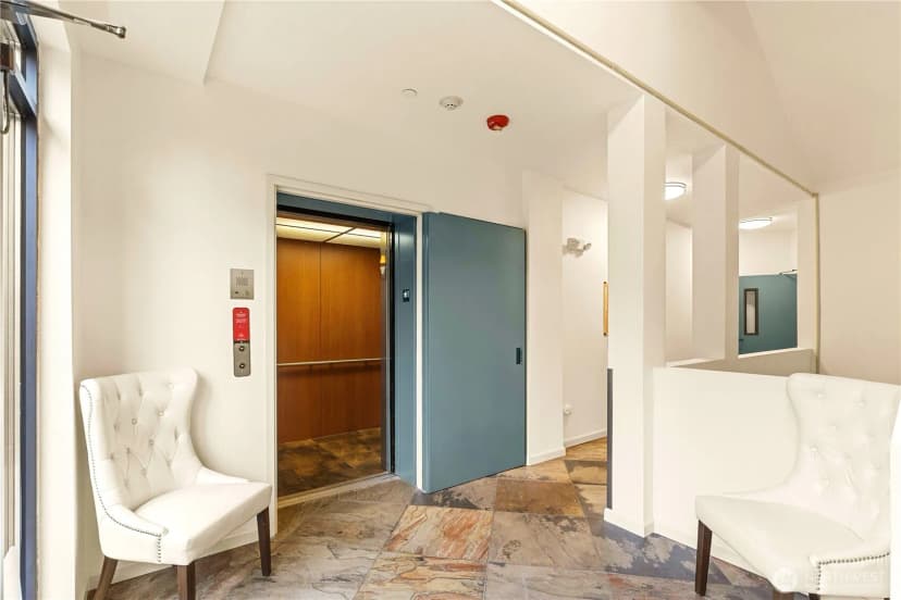 Property photo for 6800 132nd Place Se #w104, Newcastle photo 21