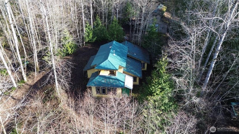 Property photo for 46824 Everett Lake Rd, Concrete photo 2