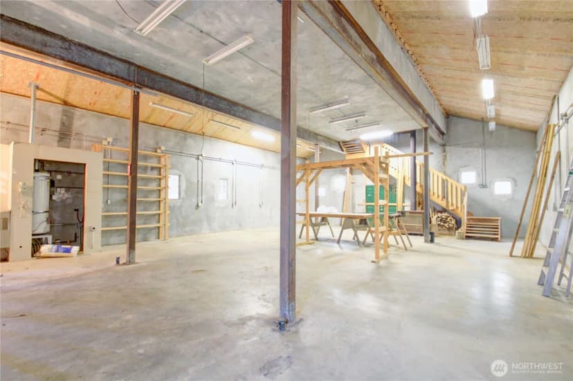 Property photo for 46824 Everett Lake Rd, Concrete photo 25