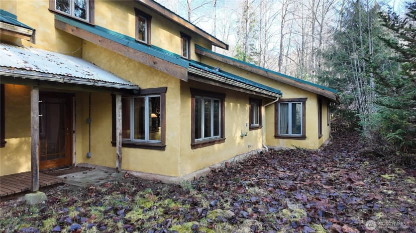 Property photo for 46824 Everett Lake Rd, Concrete photo 16
