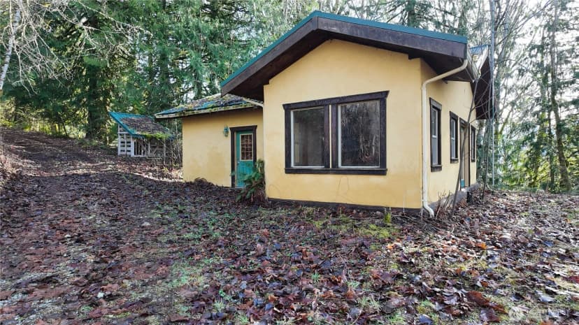 Property photo for 46824 Everett Lake Rd, Concrete photo 18