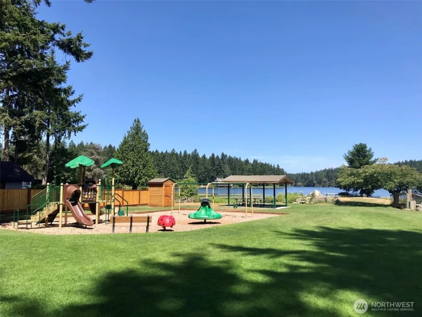 Property photo for 11825 112th Avenue, Anderson Island photo 6