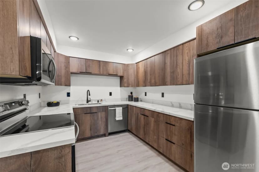Property photo for 1116 N Jackson Avenue, Tacoma photo 33