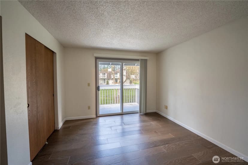 Property photo for 34005 1 St Circle S, Federal Way photo 14