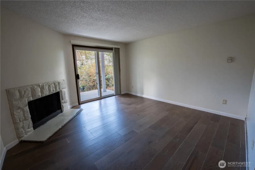 Property photo for 34005 1 St Circle S, Federal Way photo 11