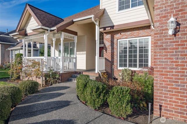 Property photo for 600 Sunrise Drive, Lynden photo 4