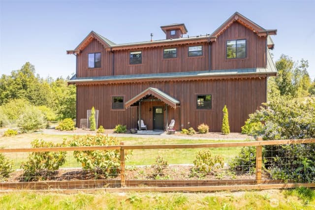 Property photo for 273 Pearce Road, Port Angeles