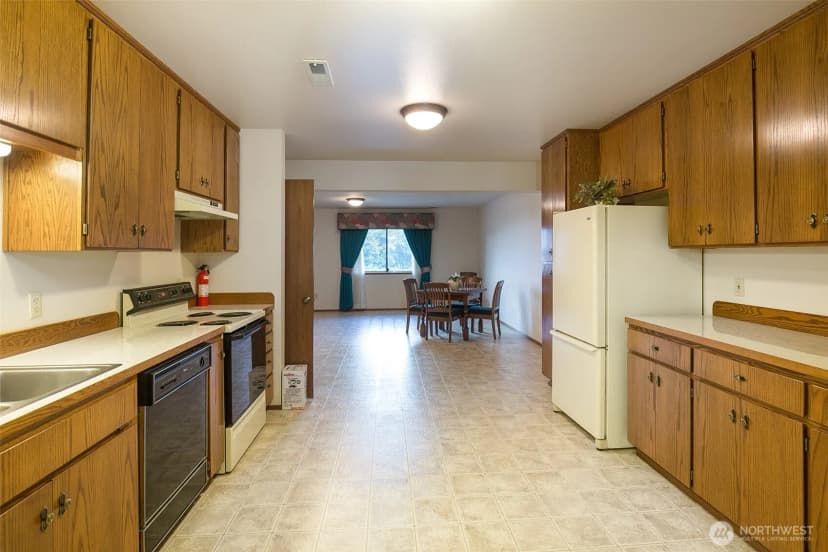 Property photo for 527 S Liberty Street, Port Angeles photo 29