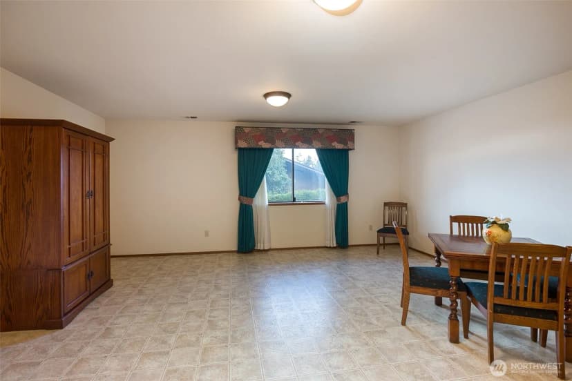 Property photo for 527 S Liberty Street, Port Angeles photo 26