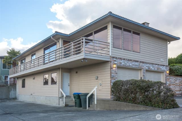 Property photo for 527 S Liberty Street, Port Angeles photo 2