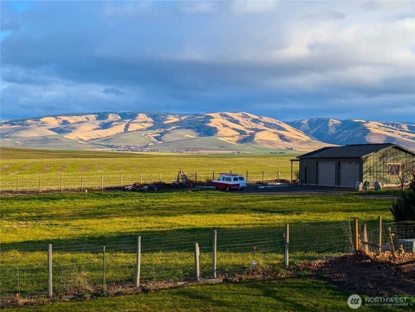 Property photo for 1224 Rooster Road, Walla Walla photo 2