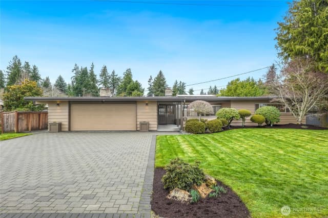 Property photo for 4123 94th Avenue Se, Mercer Island