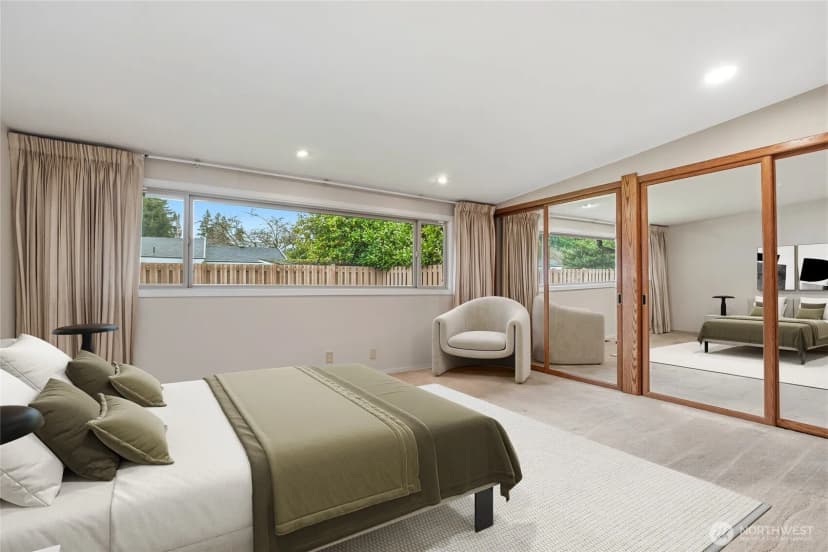 Property photo for 4123 94th Avenue Se, Mercer Island photo 9