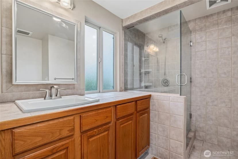 Property photo for 4123 94th Avenue Se, Mercer Island photo 10