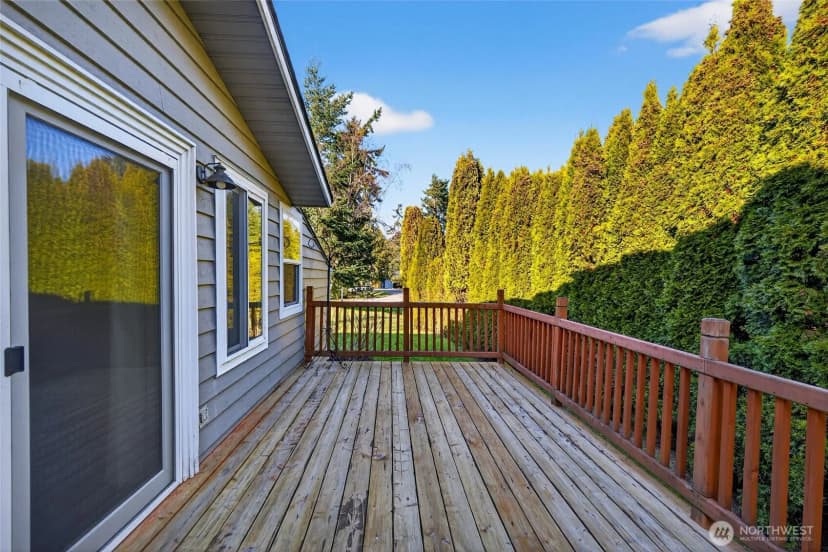 Property photo for 523 Kloshe Way, La Conner photo 6