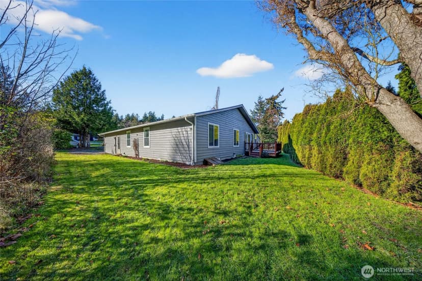 Property photo for 523 Kloshe Way, La Conner photo 8