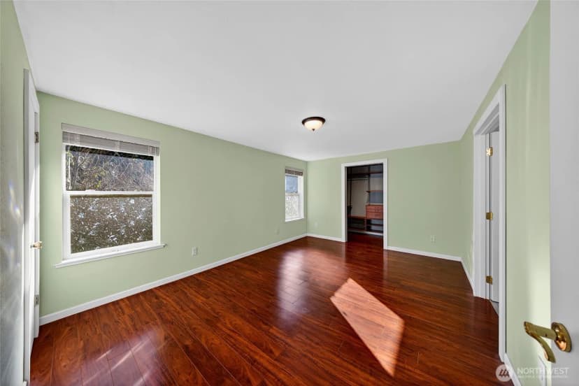 Property photo for 523 Kloshe Way, La Conner photo 20
