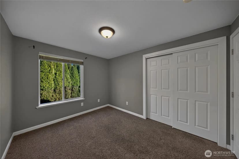Property photo for 523 Kloshe Way, La Conner photo 30
