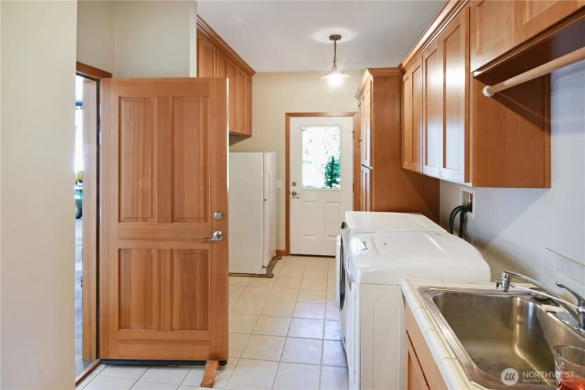 Property photo for 19110 Fales Road, Snohomish photo 15