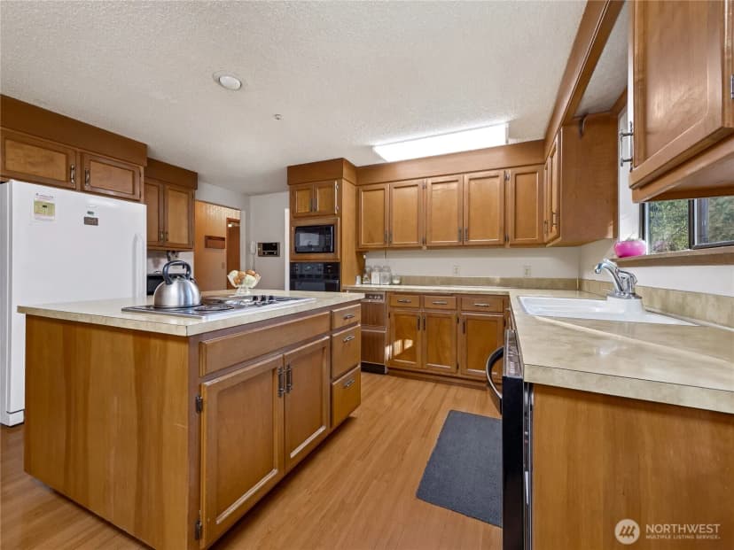Property photo for 30703 Se 408th Street, Enumclaw photo 11