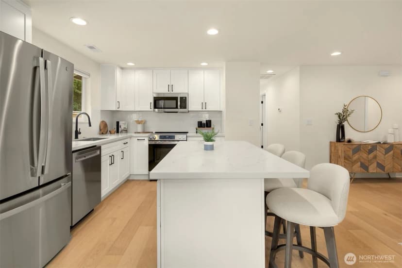 Property photo for 8708 Ne 140th Street #a, Kirkland photo 12