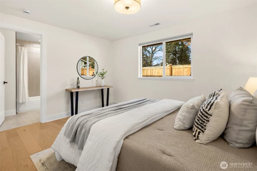 Property photo for 8708 Ne 140th Street #a, Kirkland photo 25