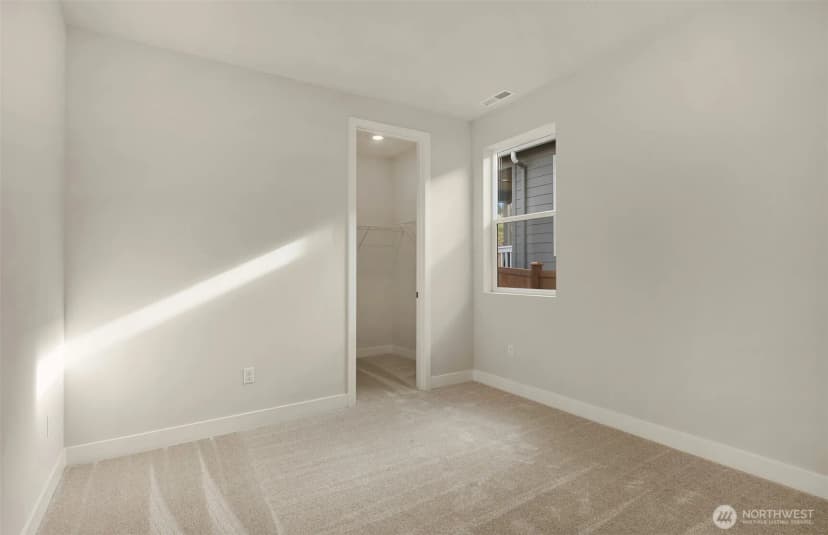 Property photo for 23779 Marinwood Circle Ne #03112, Kingston photo 11