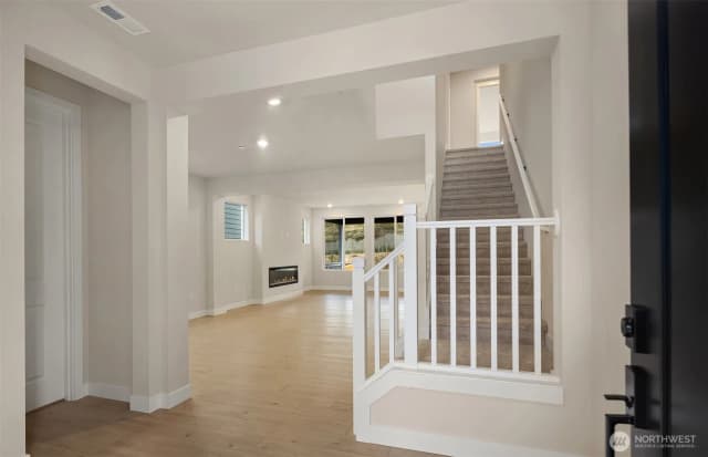 Property photo for 23779 Marinwood Circle Ne #03112, Kingston photo 2