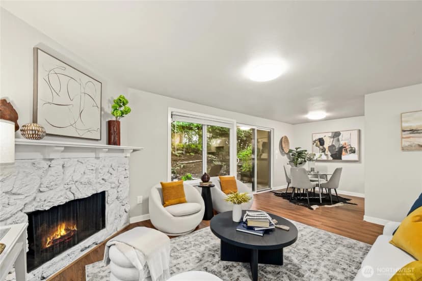 Property photo for 12527 Ne 117th Place #f5, Kirkland photo 2