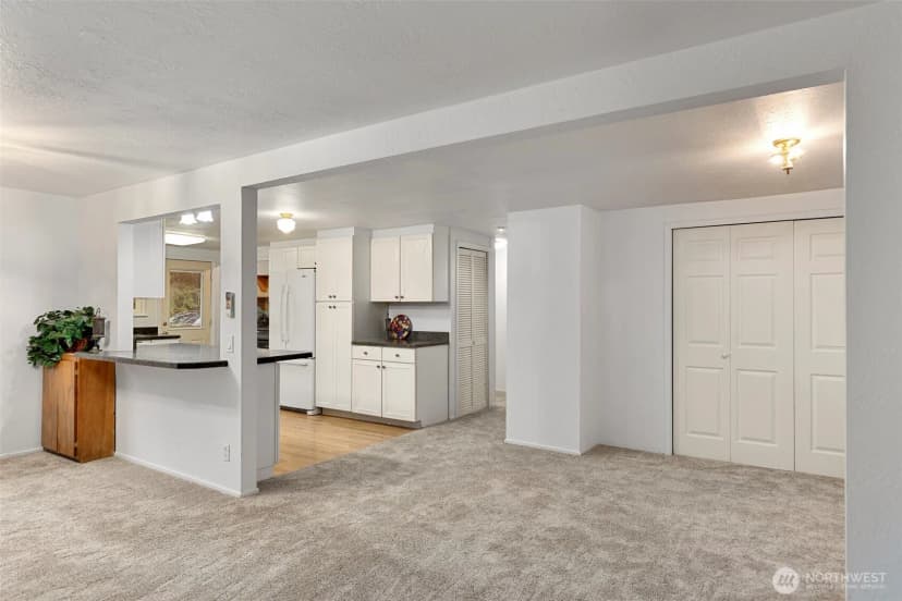 Property photo for 26009 Barrett Road Ne, Kingston photo 11