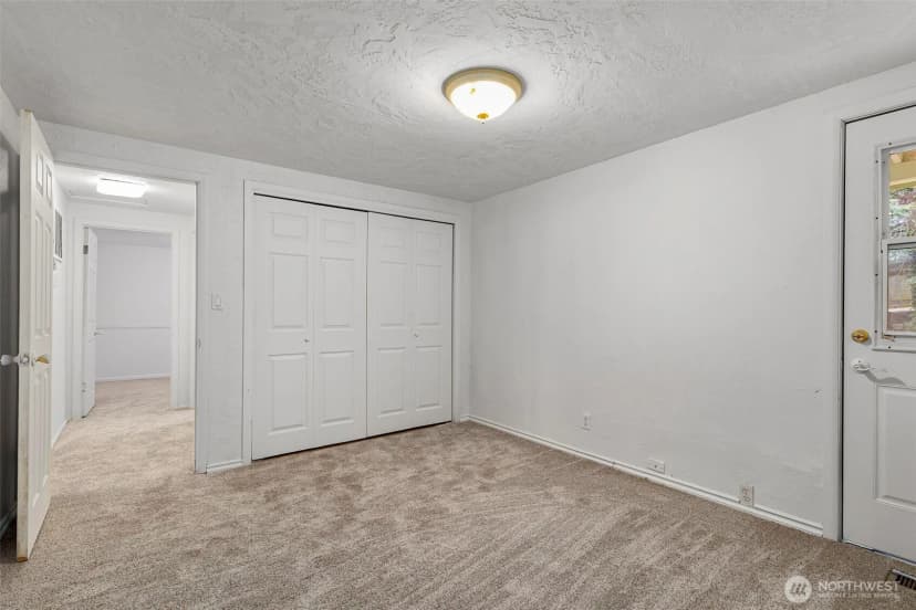 Property photo for 26009 Barrett Road Ne, Kingston photo 20