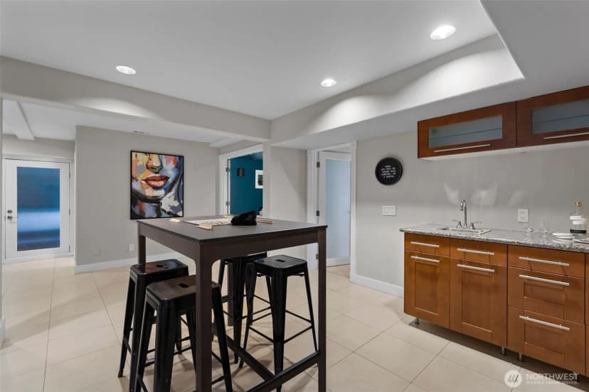 Property photo for 1147 Federal Avenue E, Seattle photo 29