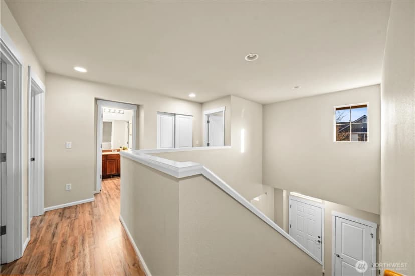 Property photo for 1167 32nd Place Ne, Auburn photo 23