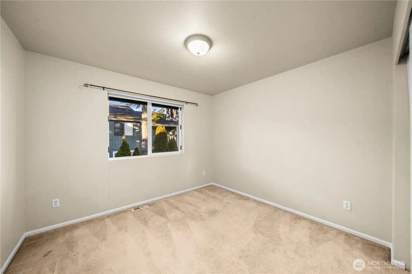 Property photo for 1167 32nd Place Ne, Auburn photo 20
