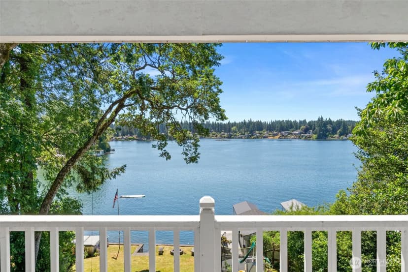 Property photo for 9144 Edgewater Drive Sw, Lakewood photo 34