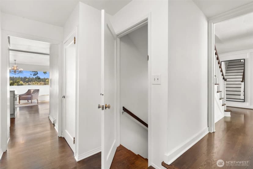 Property photo for 9144 Edgewater Drive Sw, Lakewood photo 35