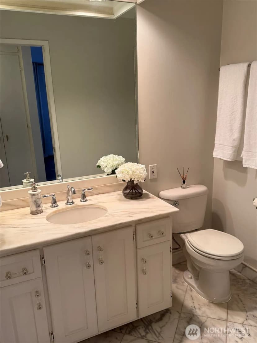 Property photo for 9144 Edgewater Drive Sw, Lakewood photo 25