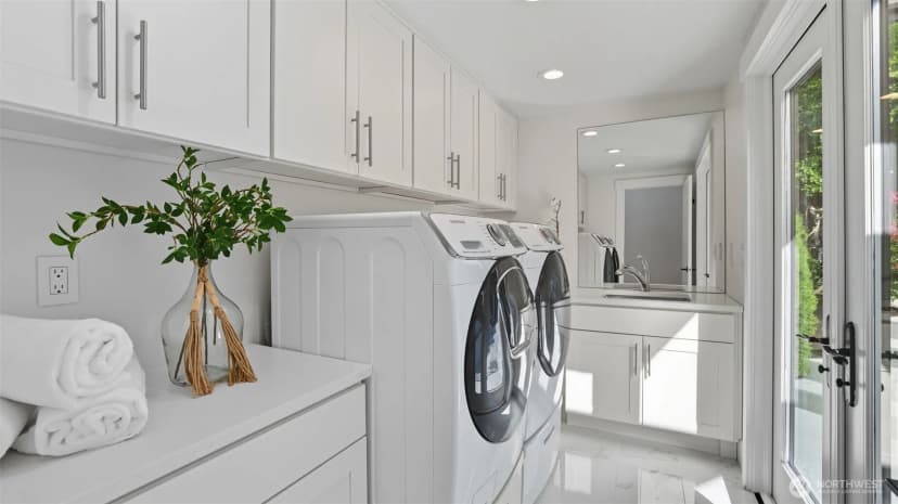 Property photo for 4527 W Raye Street, Seattle photo 24