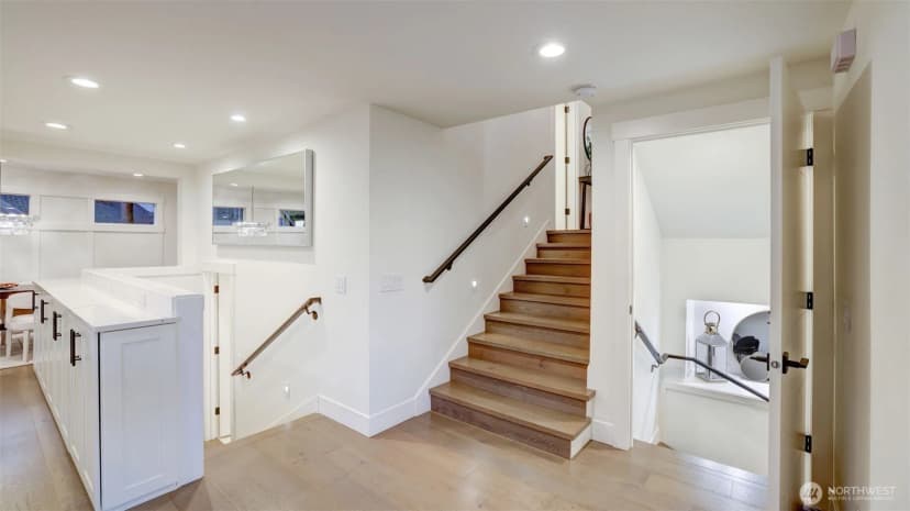 Property photo for 4527 W Raye Street, Seattle photo 19