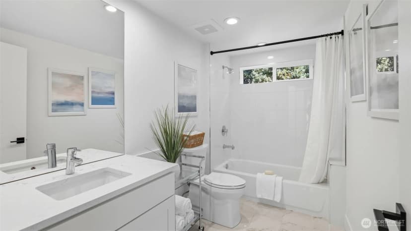 Property photo for 4527 W Raye Street, Seattle photo 21