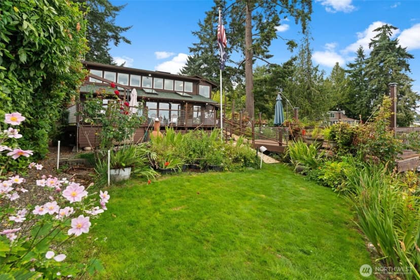 Property photo for 225 3rd Court, Fox Island photo 31