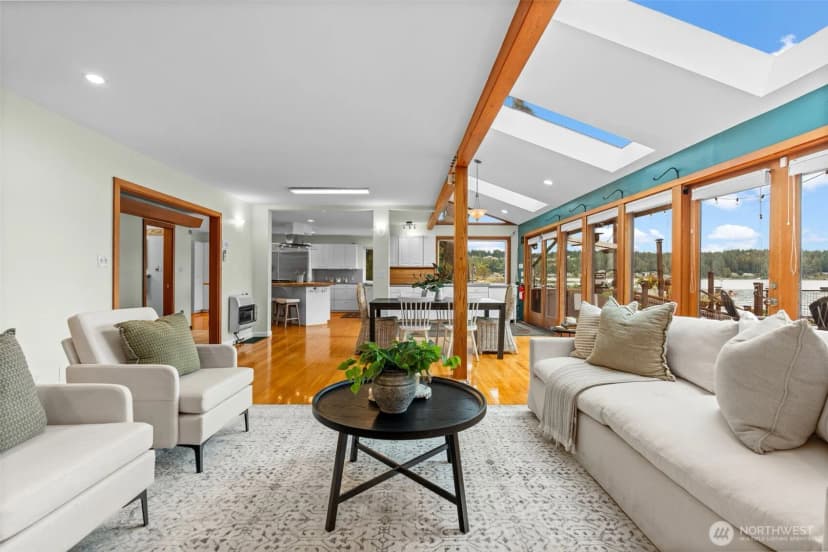 Property photo for 225 3rd Court, Fox Island photo 9