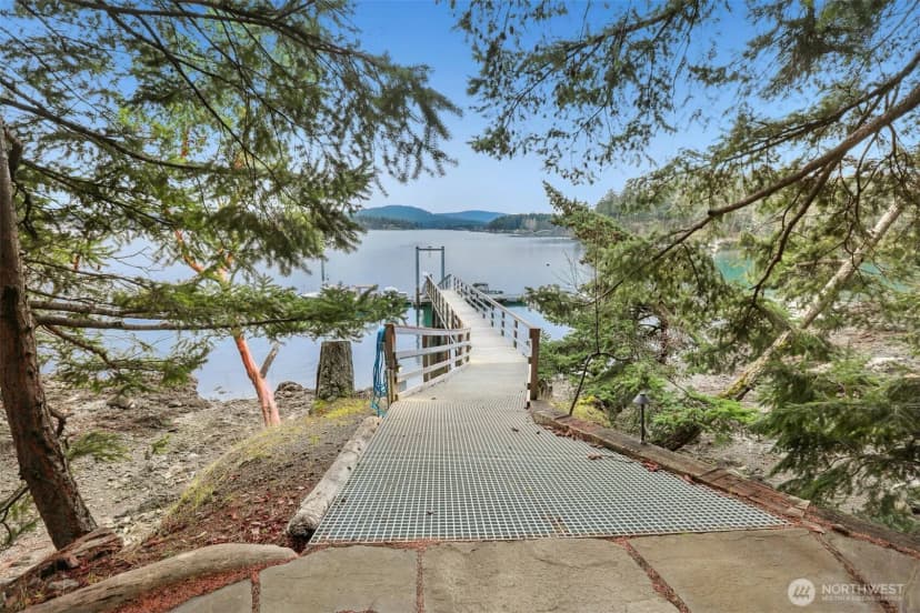 Property photo for 5 Smugglers Rowe, Henry Island photo 28