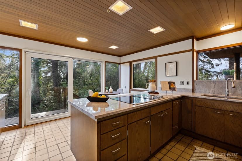 Property photo for 12809 3rd Avenue Ct E, Tacoma photo 10
