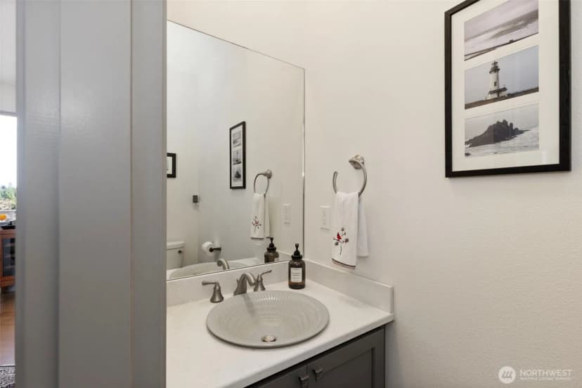 Property photo for 22922 Belvedere Place Ne, Kingston photo 20