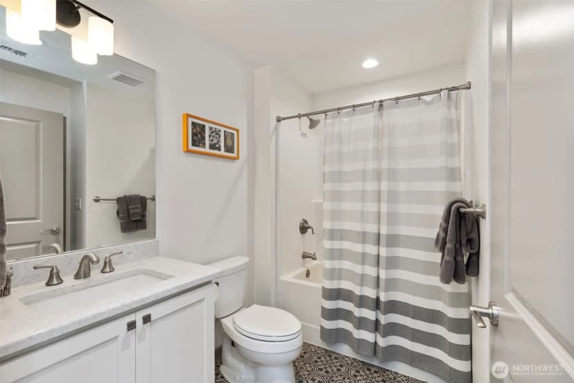 Property photo for 22922 Belvedere Place Ne, Kingston photo 31